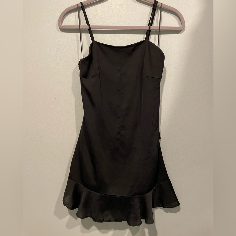 mini dress teen girls alter’d state. Worn 3x. cute/ flattering with soft tie